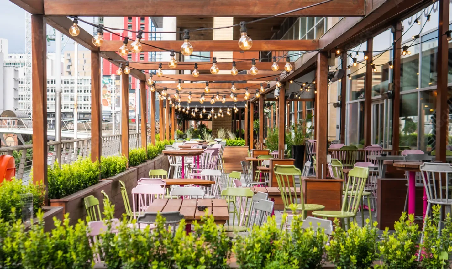 Restaurant and bar featured by Control4